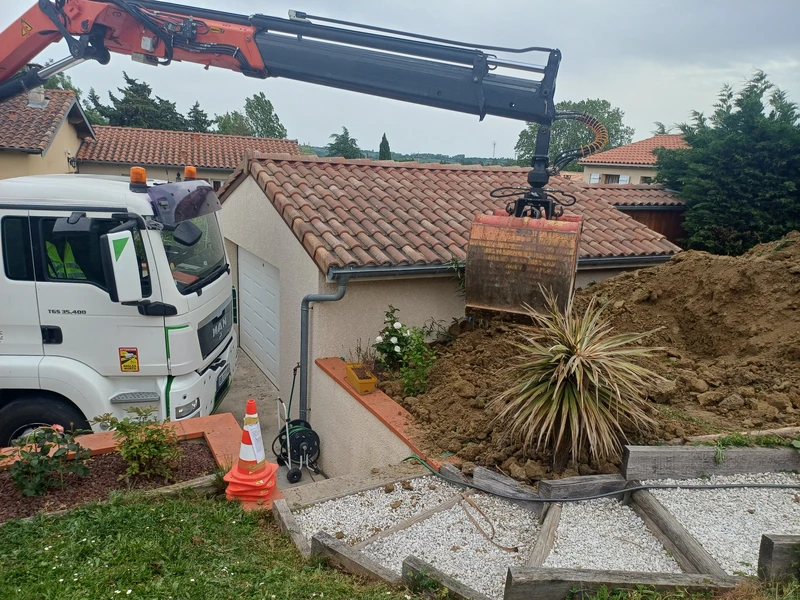 Camion grue à Toulouse